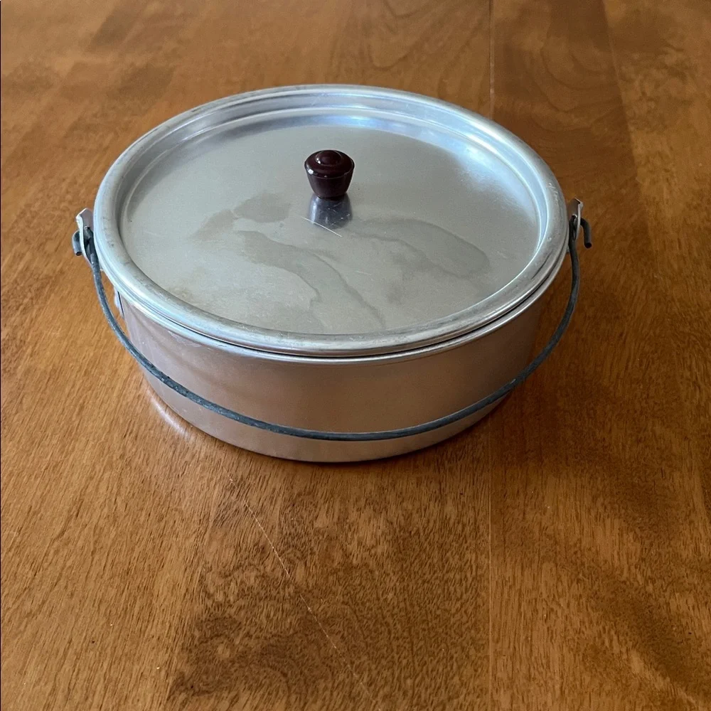 Academy Broadway Mess Kit
